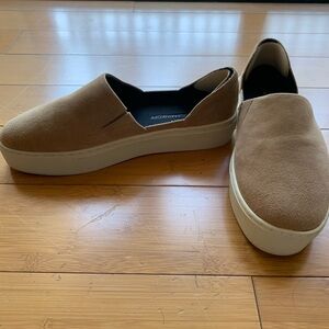 REBECCA MINKOFF Nana Platform Sahara Suede Slip On